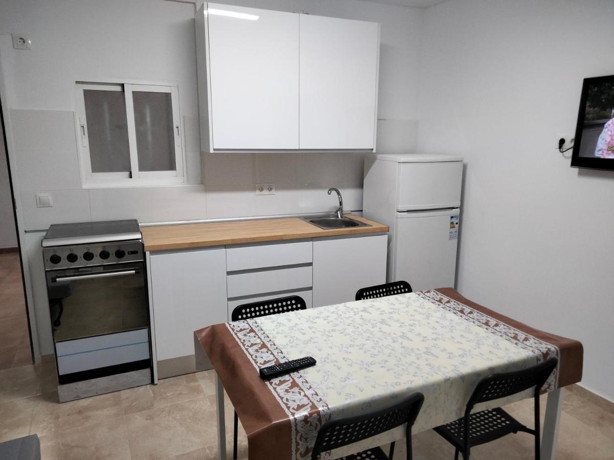 Apartamentos Playa Holidays มาลากา ภายนอก รูปภาพ