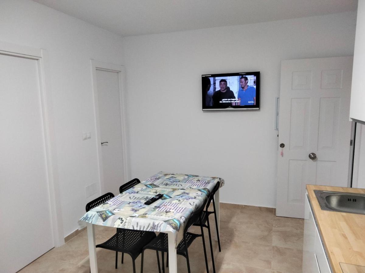 Apartamentos Playa Holidays มาลากา ภายนอก รูปภาพ