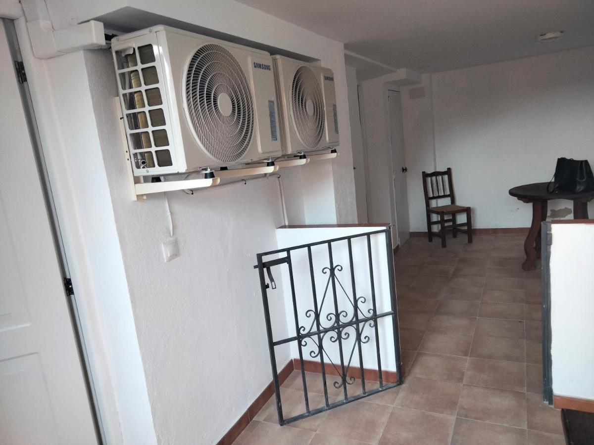 Apartamentos Playa Holidays มาลากา ภายนอก รูปภาพ